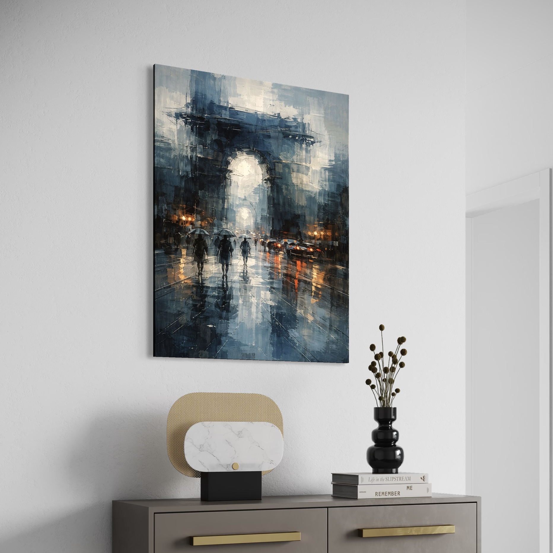 Tableau Paris sous la pluie – Arc de Triomphe peinture moderne ambiance nocturne Tableau Paris Arc de Triomphe dans un intérieur contemporain avec meuble design