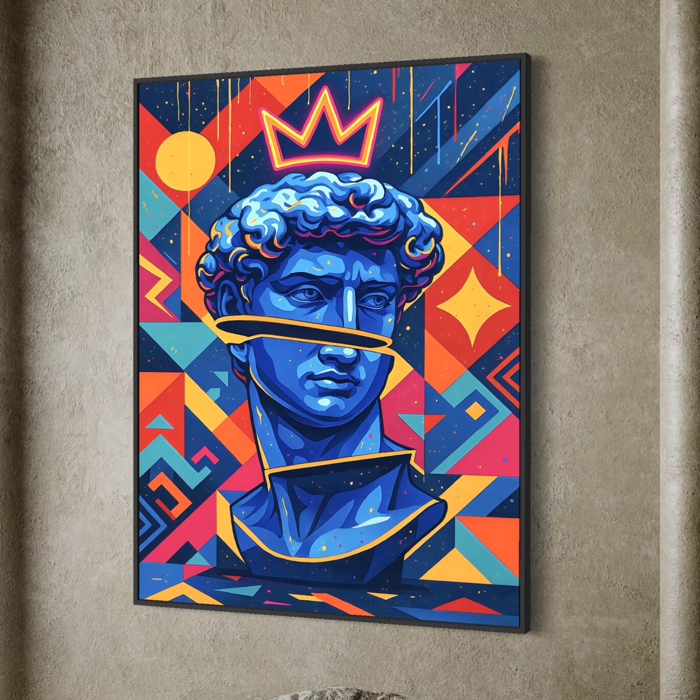 Tableau King David présenté sur un mur en béton, représentant un buste bleu couronné dans une composition pop art colorée et géométrique.